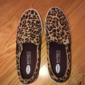 Women’s Dr Scholl’s Cheetah Flats. Size 9